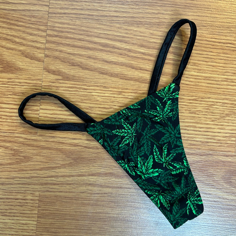 Weed Print Thong NWOT size O/S